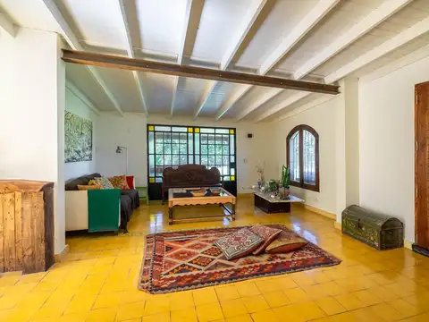 Casa en  venta en Chacras del Ocho, al lado de Pilará
