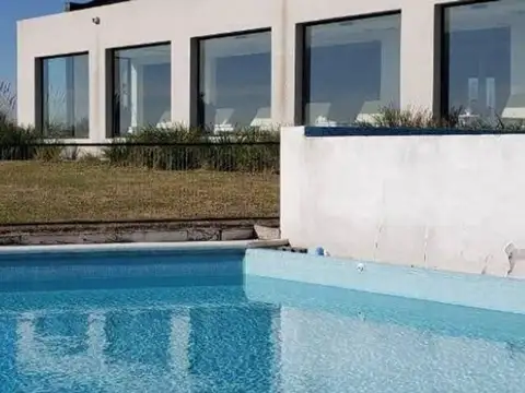 ruta 2 Km 90 Club de Campo el Mirador 100