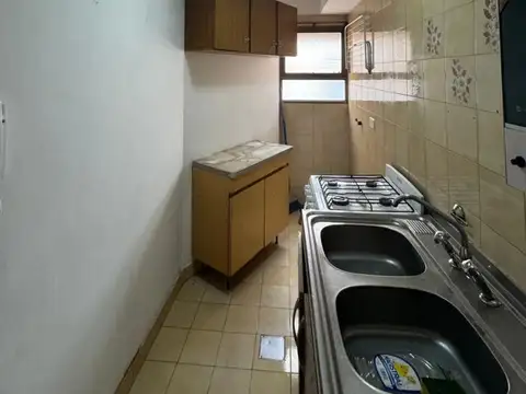 Departamento en Alquiler en Parque Chas, $ 550.000