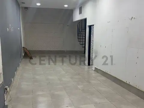 Local en Venta 44 años