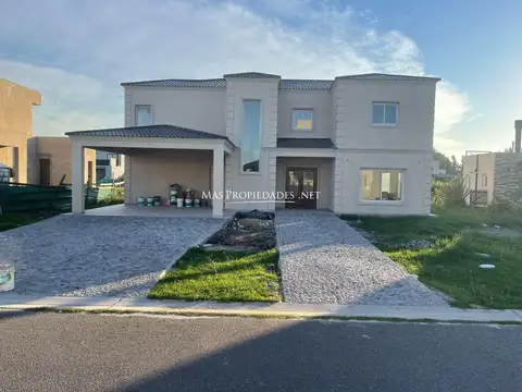 Venta Casa en El Rebenque 3 Dormitorios Canning