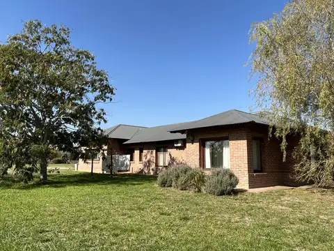 Casa en Venta en San Miguel Del Monte, USD 570.000