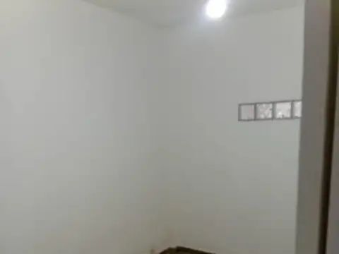 Depto Tipo Casa en Alquiler de 2 dormitorios