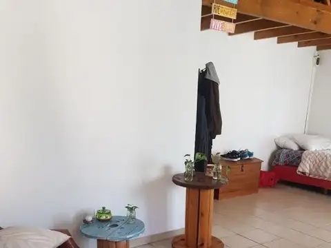 Depto Tipo Casa 3 ambientes con 2 baños