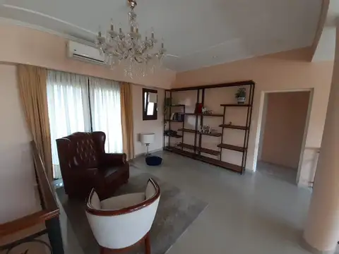 Casa en Venta de 6 dormitorios