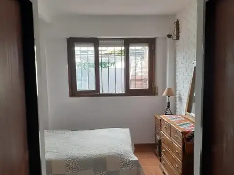 Venta de Casa de 3 ambientes en Castelar