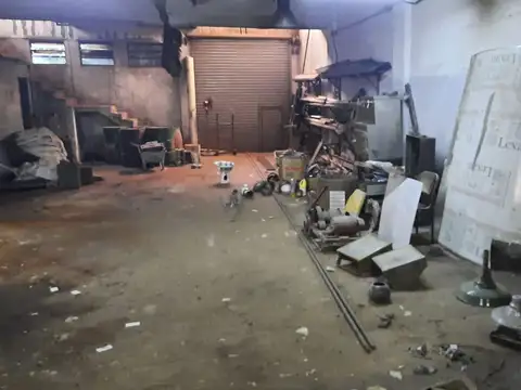 Galpón en venta en Lugano