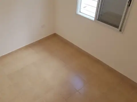 Departamento en Alquiler en Macrocentro, $ 400.000