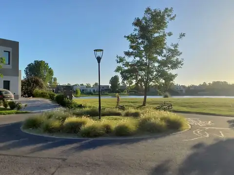 Venta Lote a La Laguna barrio El Canton Norte Escobar