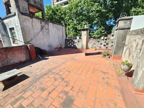 PH EN EXCELENTE ZONA DE CHACARITA - CON TERRAZA