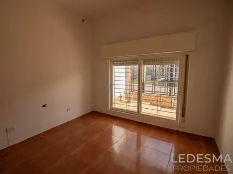 Casa en Venta en Moron, USD 85.000