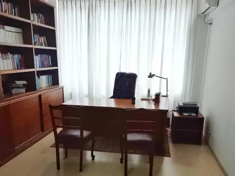 Oficina en Venta en San Nicolás, USD 30.000
