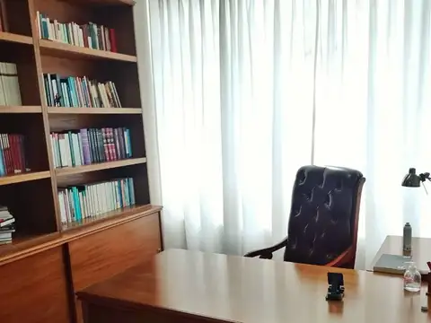Oficina en Venta 88 años