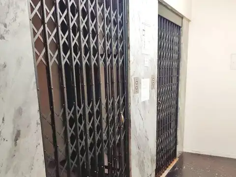 Oficina en Venta 88 años