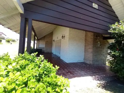 Casa en Venta en Punta Mogotes, USD 220.000
