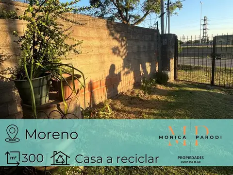 En venta lote con Casa a Reciclar sobre Colectora Norte, Acceso Oeste en Moreno