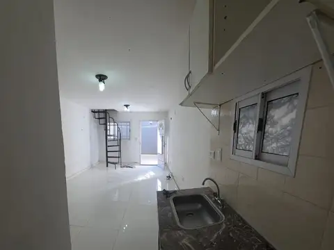 Depto Tipo Casa en Venta de 1 dormitorio