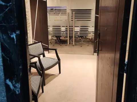 Roque Sáenz peña  al 800