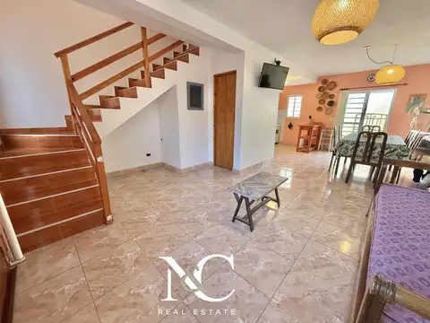 Depto Tipo Casa 3 ambientes con 2 baños