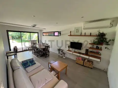 Casa en Alquiler de 3 dormitorios