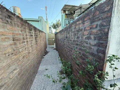 Depto Tipo Casa en Venta de 2 ambientes