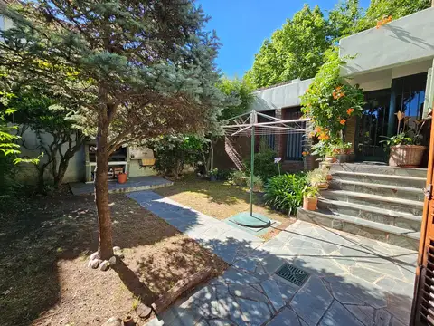 Casa 6 ambientes con 6 baños