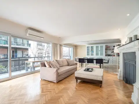 Departamento en Alquiler de 4 dormitorios