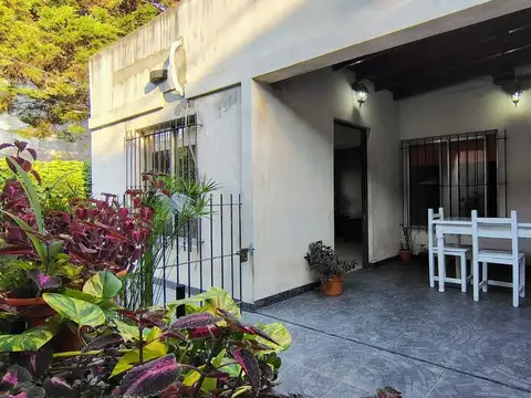 Casa 5 ambientes en venta