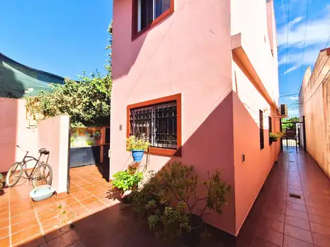 Depto Tipo Casa en Venta al Noroeste