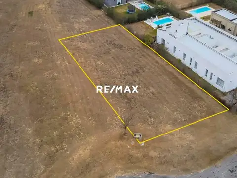 San Lorenzo Chico. Jardines de San Lorenzo. Mza 1. Lote 100