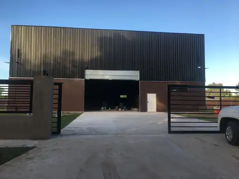 GALPON EN VENTA EN VILLA ROSA - PILAR