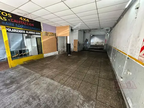 Galpon en Venta 8  mts Frente