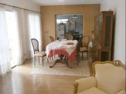 Depto Tipo Casa 7 ambientes con 3 baños