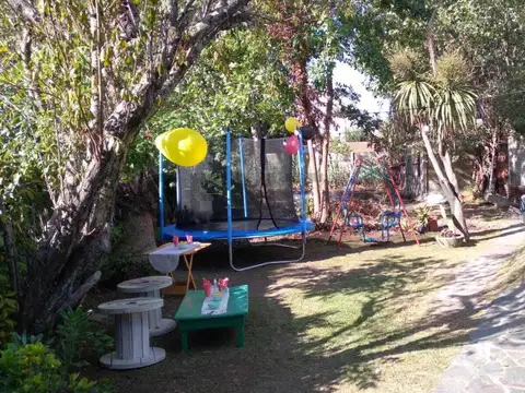 CASA EN VENTA PARQUE PILETA BERISSO