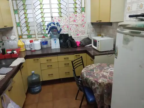 Casa 6 ambientes con 3 baños