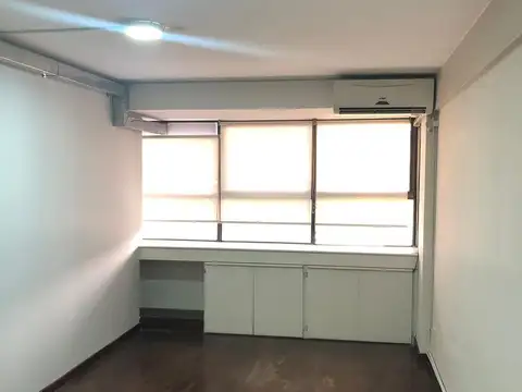 Oficina en Venta 43 años