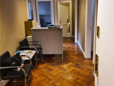 Oficina en Venta 20 años