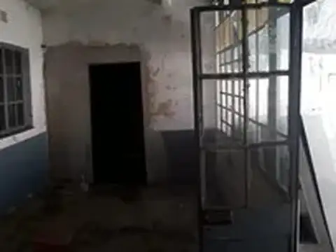 ALQUILER – IMPONENTE NAVE INDUSTRIAL DE 2.000 M2