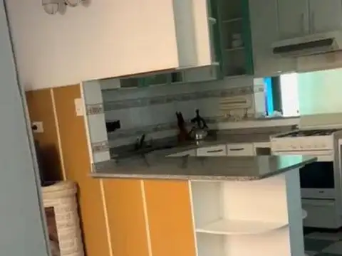 Casa en Alquiler Temporal con 2 cocheras