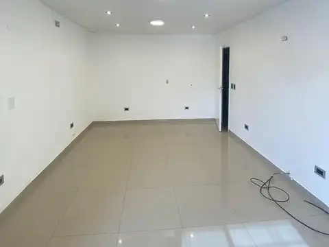 Depto Tipo Casa en Venta en Castelar, USD 115.000