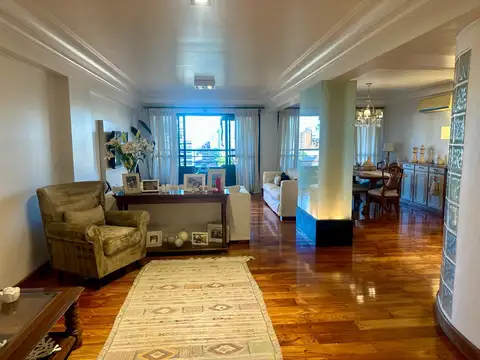 Departamento 4 Dormitorios , Muñecas 730, Barrio Norte