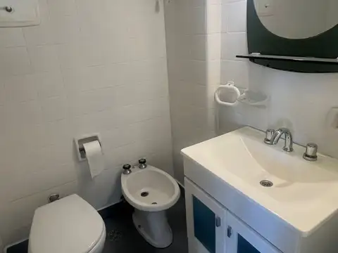 Pedro Lozano 3000, Piso 7