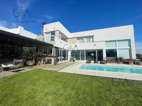 Casa en Venta Arenas del Sur