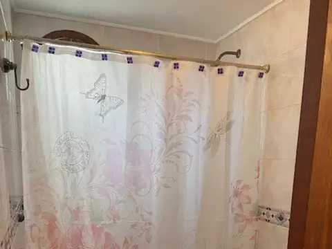 PH AL FRENTE ,3 AMB , CON PATIO , TERRAZA Y COCHERA