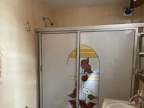 Depto Tipo Casa 3 ambientes con 2 baños