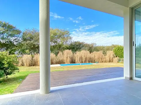 Casa en Venta en San Matias, USD 284.000