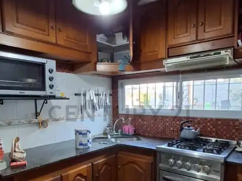 CASA EN VENTA 2 DORMITORIOS ETCHEVERRY
