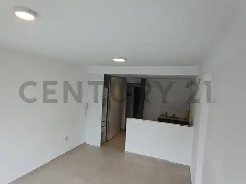 Departamento en Alquiler con 1 cochera