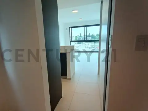 8 e/ 34 y 35. 100, Piso 5