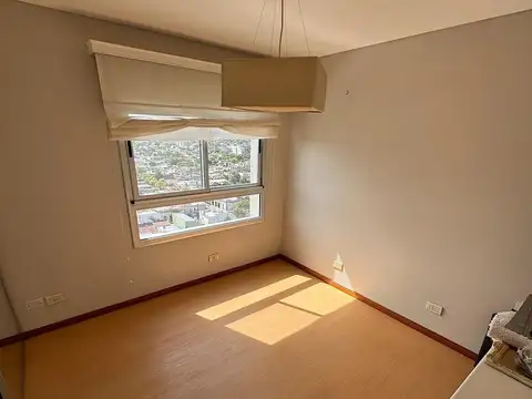 Departamento 5 ambientes con 4 baños